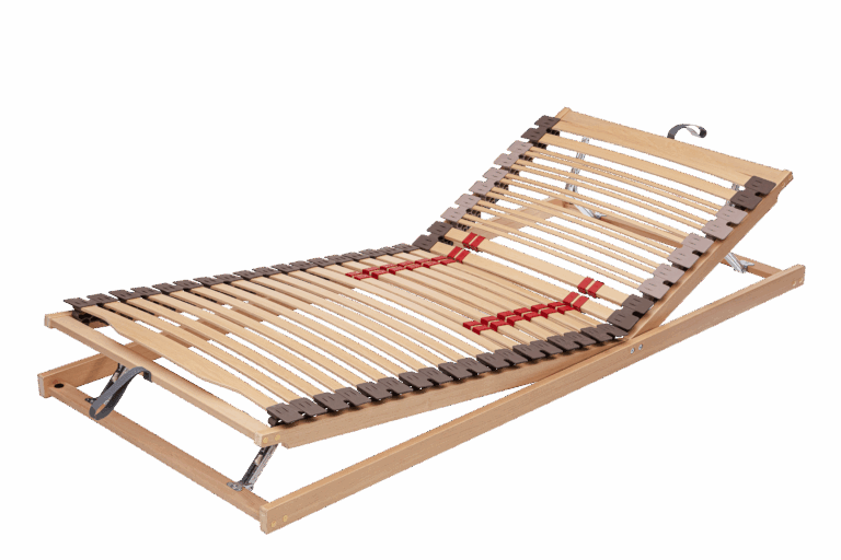 Ein verstellbarer Lattenrost aus Holz mit braunen und roten Verbindungselementen, teilweise in aufrechter Position angehoben.
