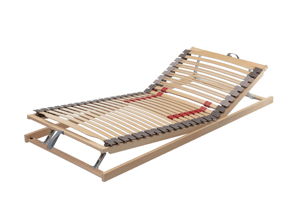 Höhenverstellbarer Lattenrost aus Holz mit Metallbeschlägen, bei dem Kopf- und Fußteil angehoben sind.